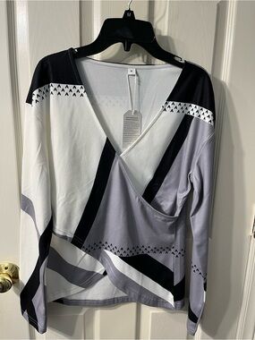 STYLEWE Black & White Abstract Asymmetric Tunic
